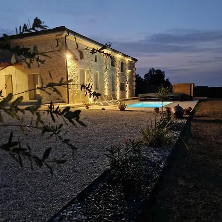 La Belle Etoile Casa de Férias Chepniers